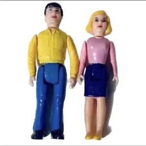 Vintage Doll House Mom & Dad Parent Dolls  2-3”